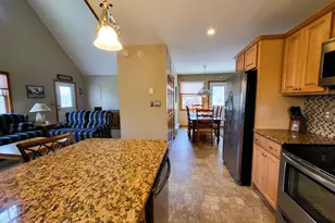 155 Clifton Dr, Bushkill, PA 18324 - Photo 15