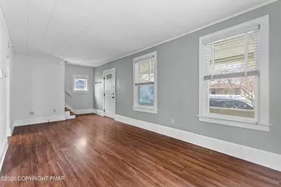  605 Wallace Street, Stroudsburg, PA 18360 - Photo 5