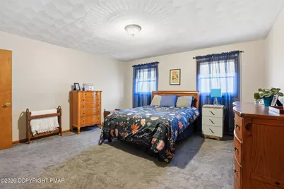  304 Drinker Turnpike, Covington Township, PA 18424 - Photo 21