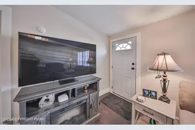  1215 Blue Mountain Circle, Saylorsburg, PA 18353 - Photo 5