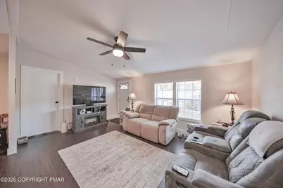  1215 Blue Mountain Circle, Saylorsburg, PA 18353 - Photo 7