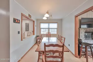 321 Clubhouse Dr, East Stroudsburg, PA 18302 - Photo 15