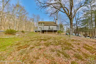 321 Clubhouse Dr, East Stroudsburg, PA 18302 - Photo 3