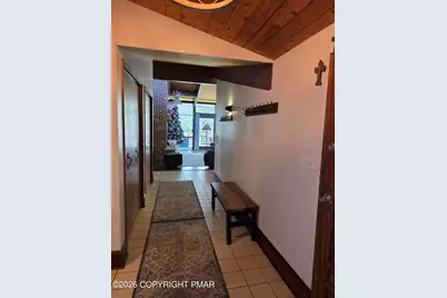  290 King Arthur Road, Pocono Lake, PA 18347 - Photo 11