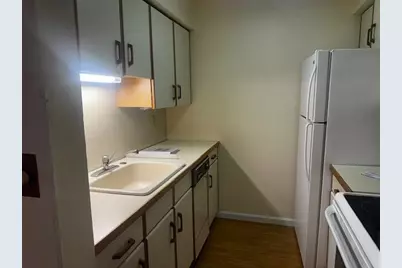  3 Village Circle #APT 304, Stroudsburg, PA 18360 - Photo 7