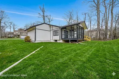  1135 Seven Nations Drive, Tobyhanna, PA 18466 - Photo 5