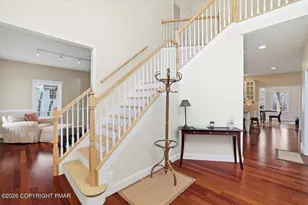 290 W Lakeview Rd, Lackawaxen, PA 18435 - Photo 7