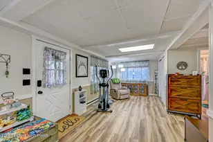 19 Woodcrest Ln, Lake Ariel, PA 18436 - Photo 7