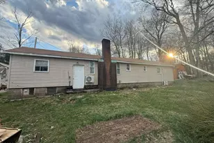 2328 Lakeside Dr, Tobyhanna, PA 18466 - Photo 11