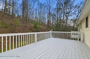 219 Highland Dr, Stroudsburg, PA 18360 - Photo 71
