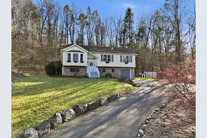  219 Highland Drive, Stroudsburg, PA 18360 - Photo 5
