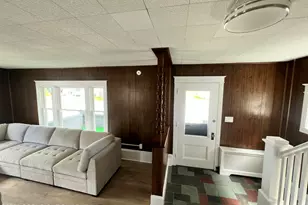 595 N Courtland St, East Stroudsburg, PA 18301 - Photo 3