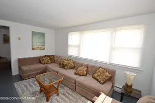254 Hollow Rd, East Stroudsburg, PA 18302 - Photo 13