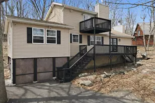 2292 Southport Dr, Bushkill, PA 18324 - Photo 3