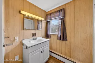 1177 Lower South Main St, Bangor, PA 18013 - Photo 17