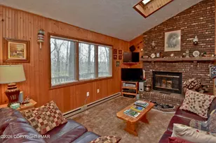 3430 Canterbury Cir, East Stroudsburg, PA 18302 - Photo 5