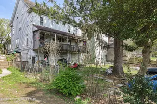 39 Lackawanna Ave, East Stroudsburg, PA 18301 - Photo 23