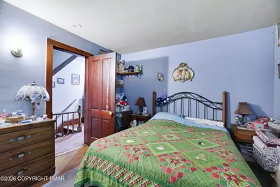  39 Lackawanna Avenue, East Stroudsburg, PA 18301 - Photo 15