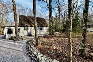 268 Berry Ln, Pocono Lake, PA 18347 - Photo 19