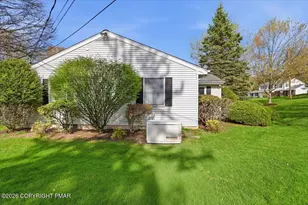 120 Jermyn Dr, South Abington Township, PA 18411 - Photo 3