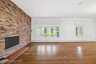 120 Jermyn Dr, South Abington Township, PA 18411 - Photo 9