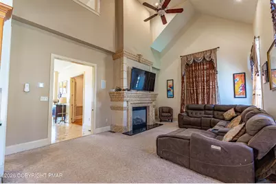  49 Crest Boulevard, Easton, PA 18045 - Photo 17
