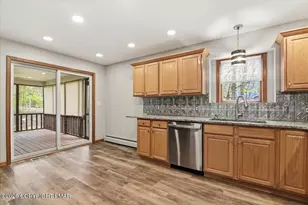 324 Eastshore Dr, East Stroudsburg, PA 18301 - Photo 13