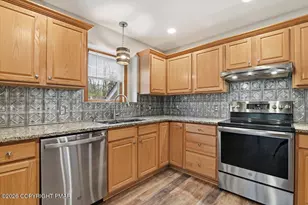 324 Eastshore Dr, East Stroudsburg, PA 18301 - Photo 11