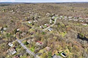 324 Eastshore Dr, East Stroudsburg, PA 18301 - Photo 67