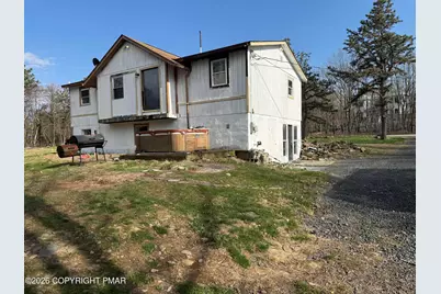  2354 Candlewood Lane, Blakeslee, PA 18610 - Photo 7