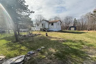 2354 Candlewood Ln, Blakeslee, PA 18610 - Photo 3
