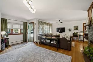 146 Lee Ave, Stroudsburg, PA 18360 - Photo 3