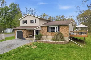 58 Lillian Ln, Bangor, PA 18013 - Photo 3