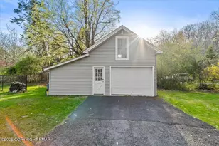 254 Lower Swiftwater Rd, Cresco, PA 18326 - Photo 7