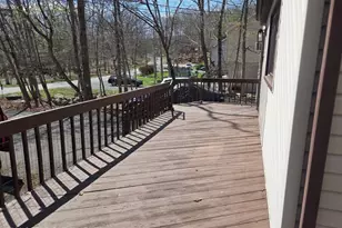 408 Saunders Dr, Bushkill, PA 18324 - Photo 25