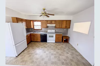  85 James Lane, Lehighton, PA 18235 - Photo 3