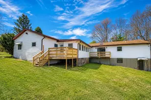 85 James Ln, Lehighton, PA 18235 - Photo 1