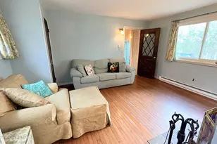 130 E Lakeview Dr, Dingmans Ferry, PA 18328 - Photo 29