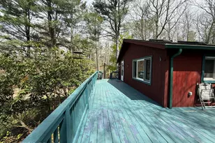 130 E Lakeview Dr, Dingmans Ferry, PA 18328 - Photo 23