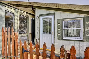 139 Jungfrau Dr, Henryville, PA 18332 - Photo 5