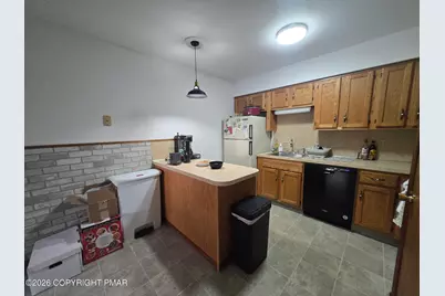  165 Old Stagecoach Road #2, Gilbert, PA 18331 - Photo 5