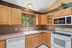 338 Fernwood Dr, East Stroudsburg, PA 18301 - Photo 13