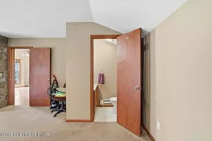 338 Fernwood Dr, East Stroudsburg, PA 18301 - Photo 9