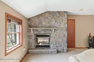 338 Fernwood Dr, East Stroudsburg, PA 18301 - Photo 7