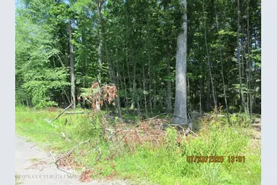  White Oak Dr 8, Tannersville, PA 18372 - Photo 3