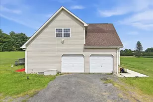 707 Gilbert Rd, Gilbert, PA 18331 - Photo 43