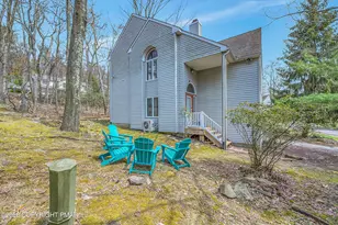 9 Rockspring Ct, Lake Harmony, PA 18624 - Photo 5