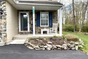 7225 Blushingwood Grove, East Stroudsburg, PA 18301 - Photo 3