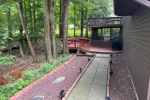 51 Seneca Rd, Mount Pocono, PA 18344 - Photo 29