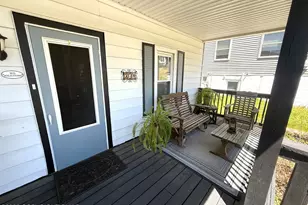 301 Oak St, Jim Thorpe, PA 18229 - Photo 3